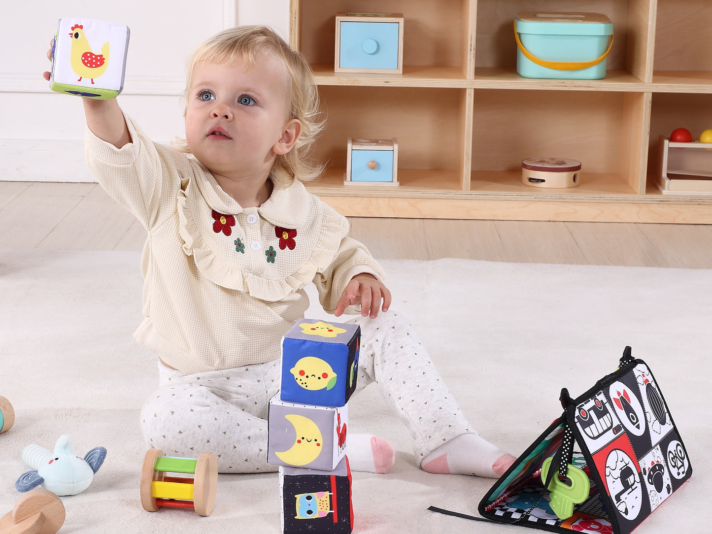 3-4 Montessori Play Box